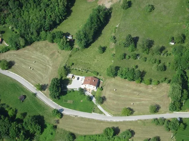 Apartment Zadraga